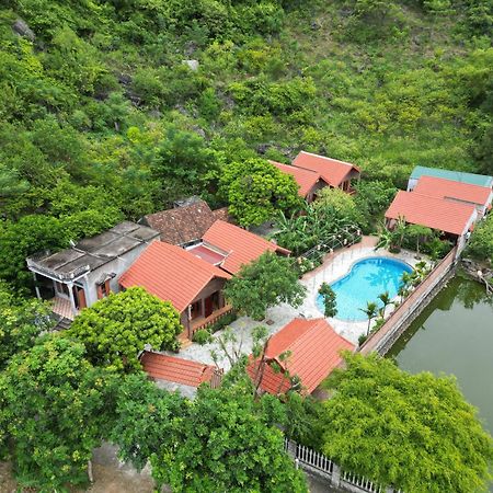 Pham Gia Homestay Ecogarden นิญบิ่ญ ภายนอก รูปภาพ