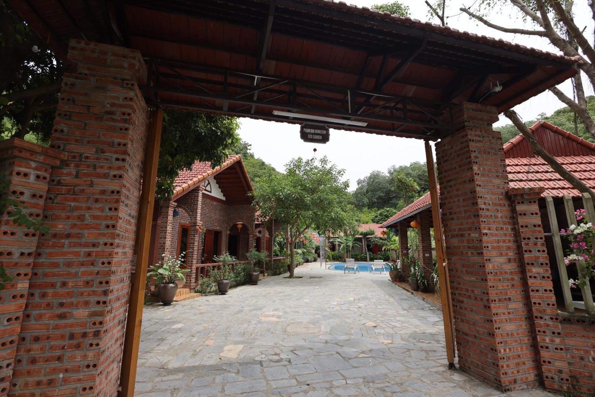 Pham Gia Homestay Ecogarden นิญบิ่ญ ภายนอก รูปภาพ