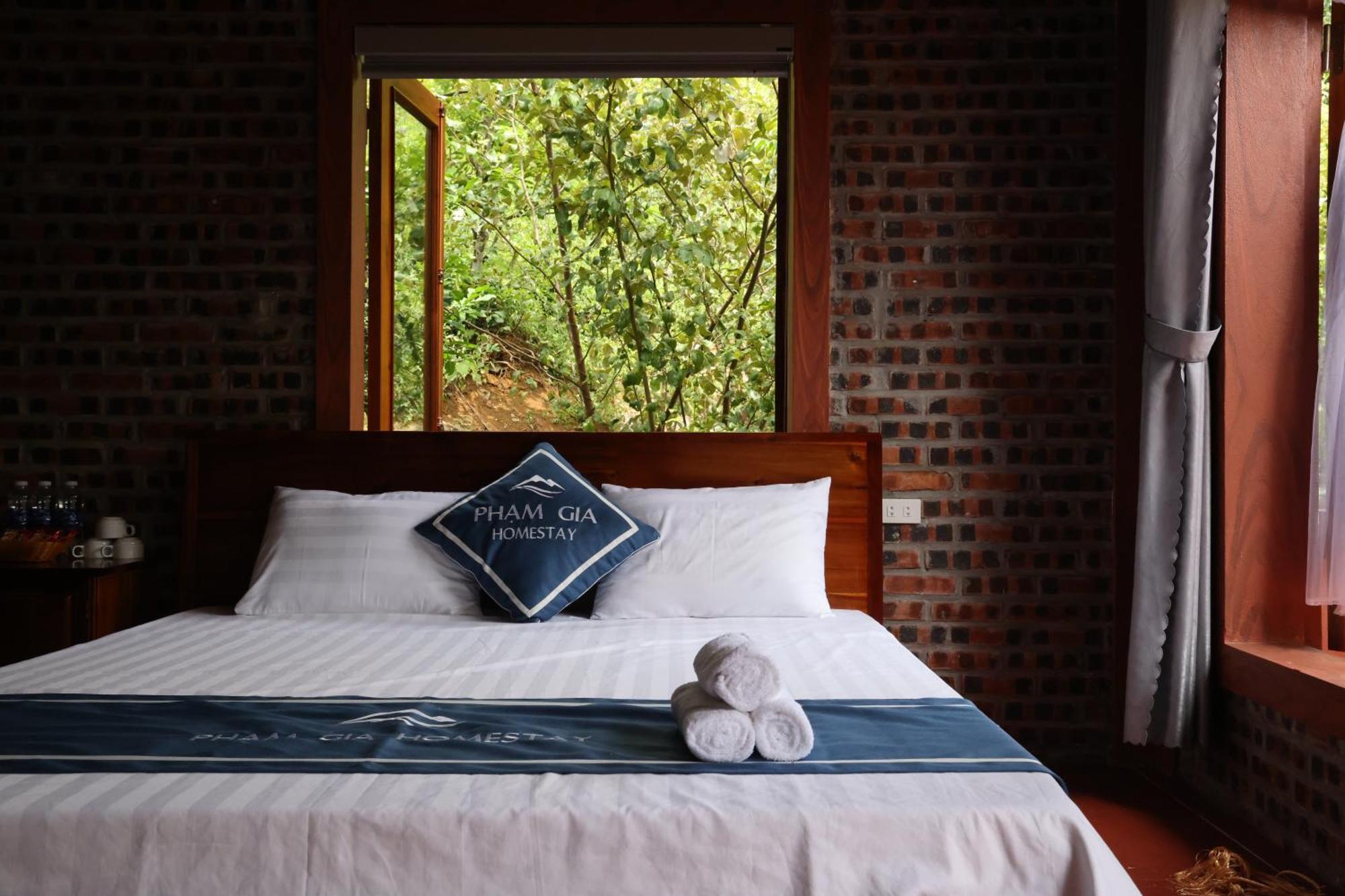 Pham Gia Homestay Ecogarden นิญบิ่ญ ภายนอก รูปภาพ