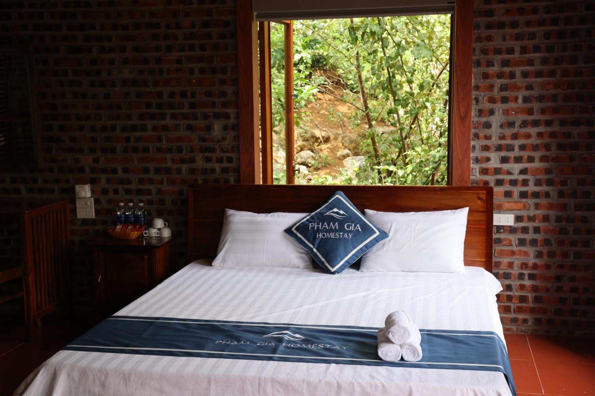 Pham Gia Homestay Ecogarden นิญบิ่ญ ภายนอก รูปภาพ