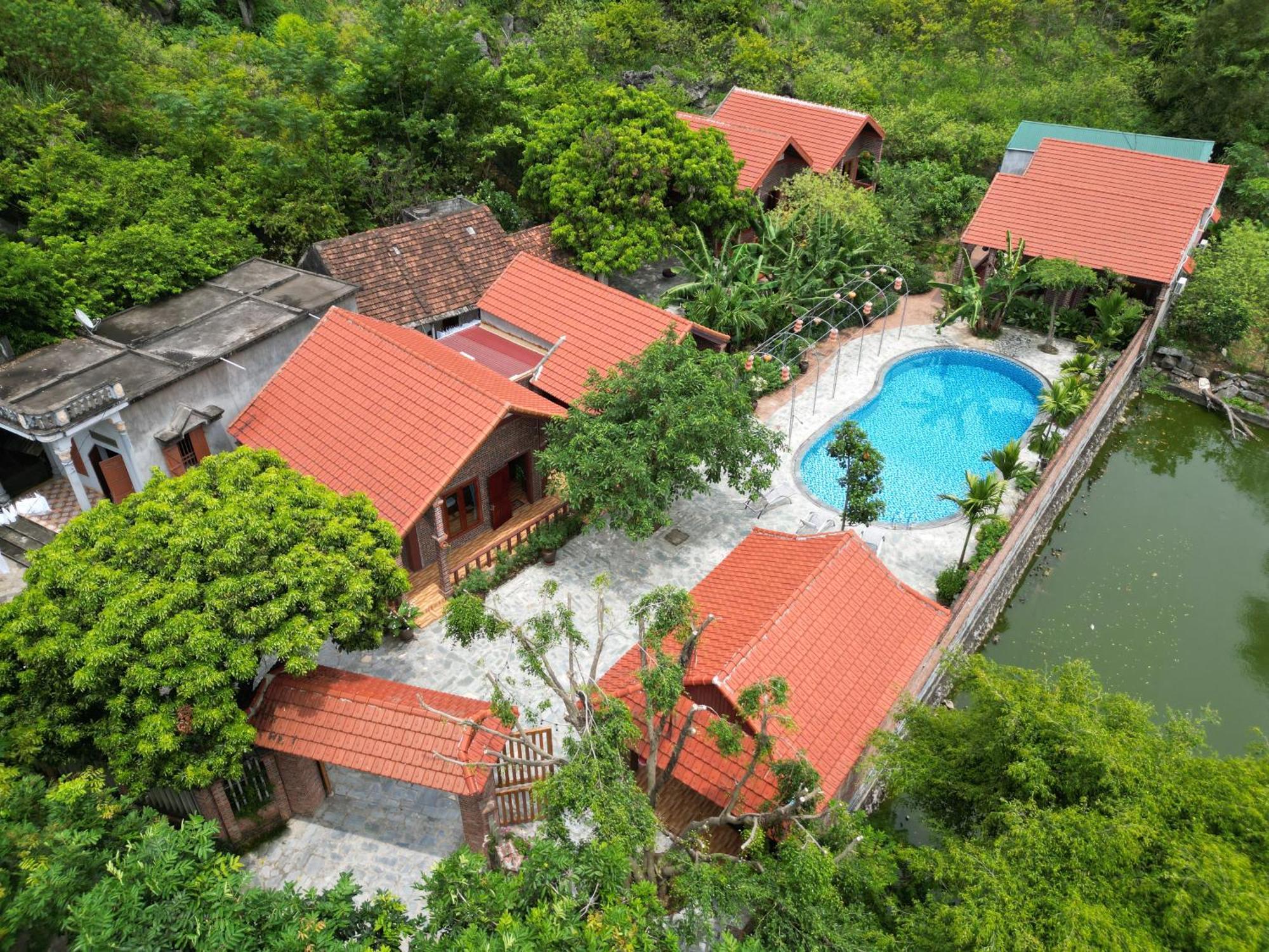 Pham Gia Homestay Ecogarden นิญบิ่ญ ภายนอก รูปภาพ